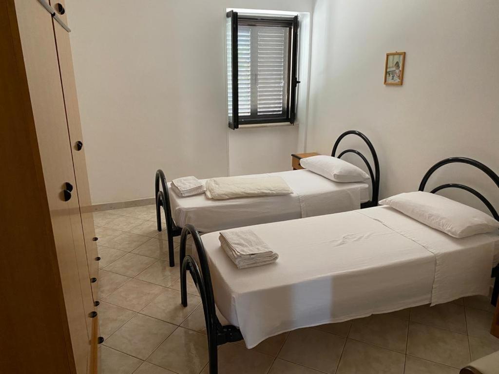 Casa Vacanze Foce Varanoアパートメント エクステリア 写真