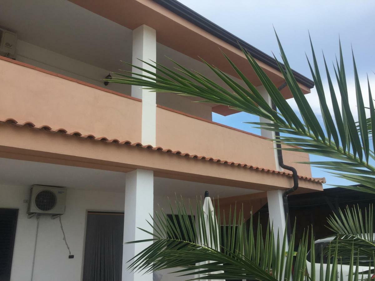 Casa Vacanze Foce Varanoアパートメント エクステリア 写真